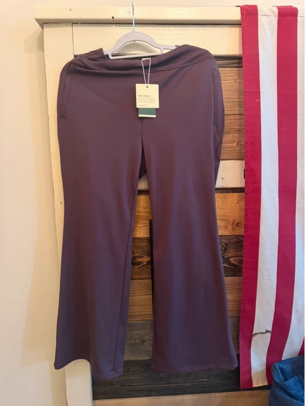 Halara NWT yoga pants